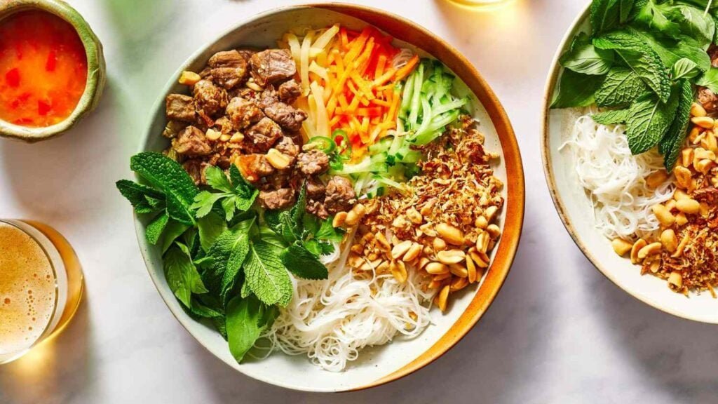 bun thit nuong bao nhieu calo an bun thit nuong co - Best Food in Hue: Dine Like an Emperor in Vietnam's Imperial City with These 17 Dishes