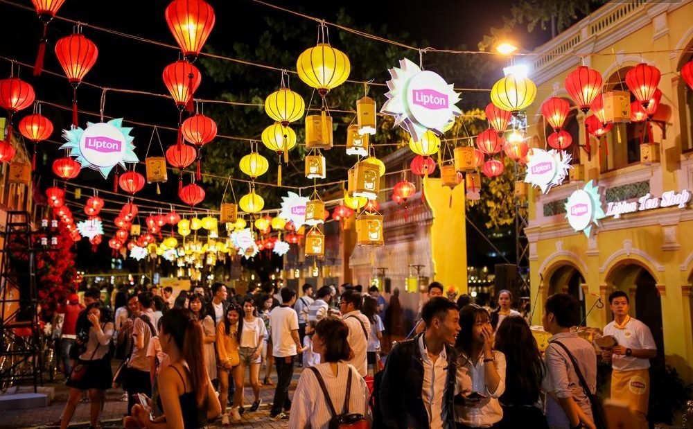 Le hoi den long Hoi An - 6 Best Festivals In Vietnam To Experience Its Culture, History And Traditions