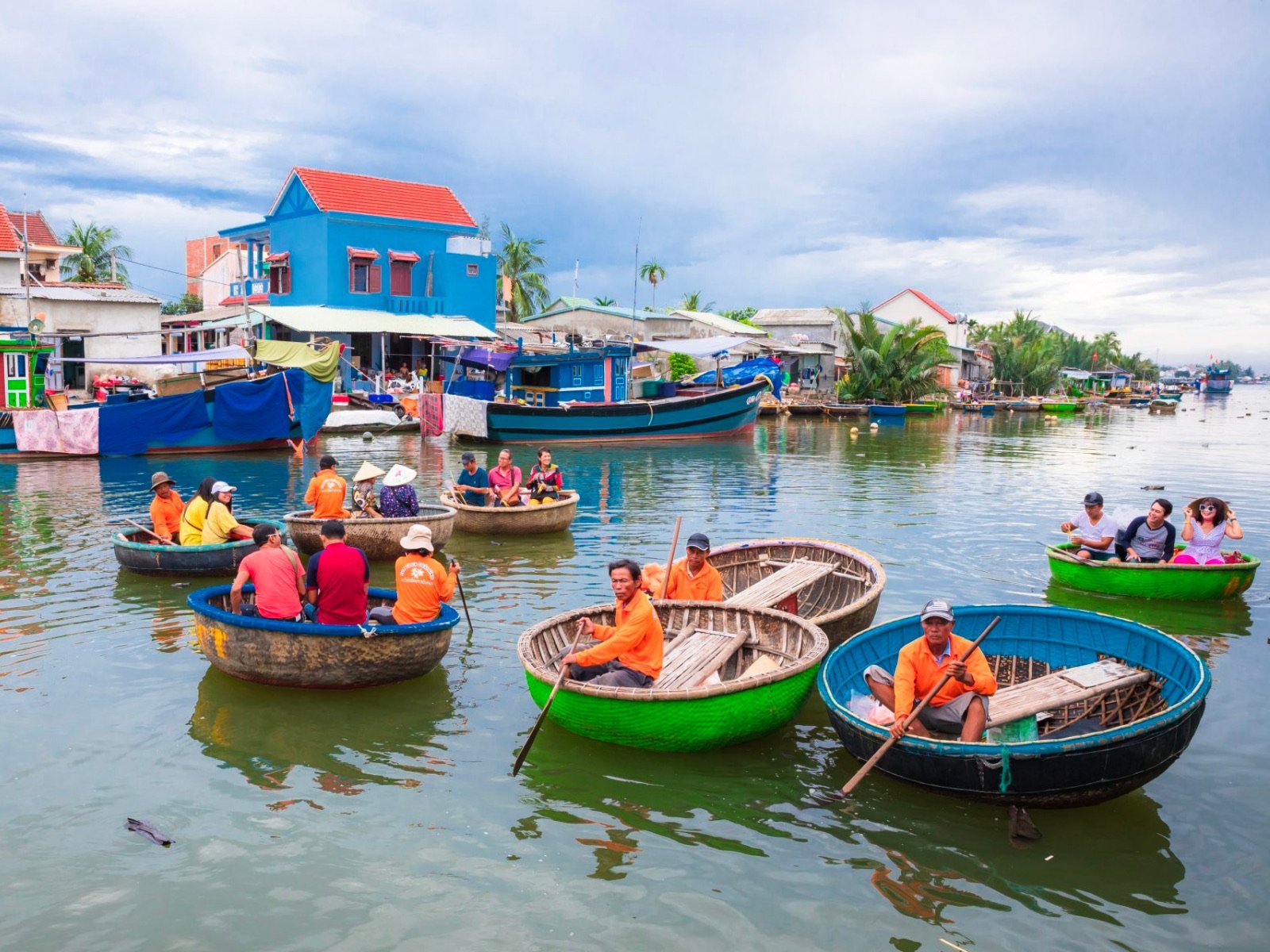 hoi an basket boat tour 2 - Central Vietnam