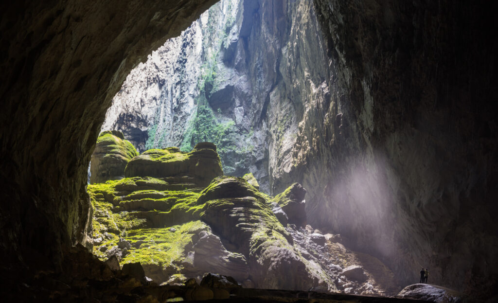 Top 5 Caves Of Vietnam | The Best Caves In The World? - Vietnam Is Awesome