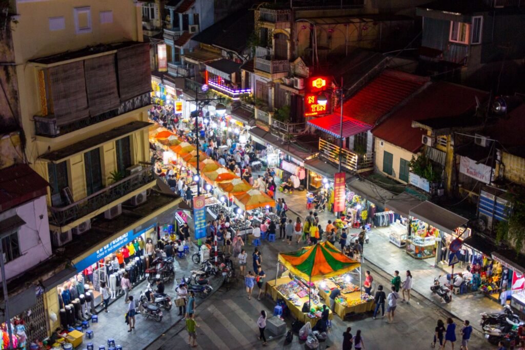 hanoi old quarter night market