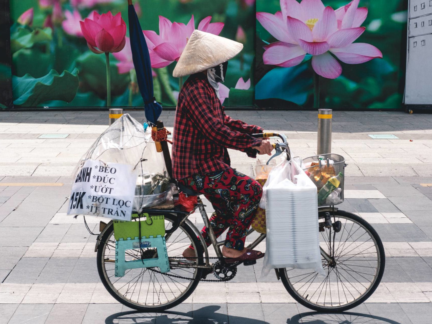 wandering souls day vietnam 2022