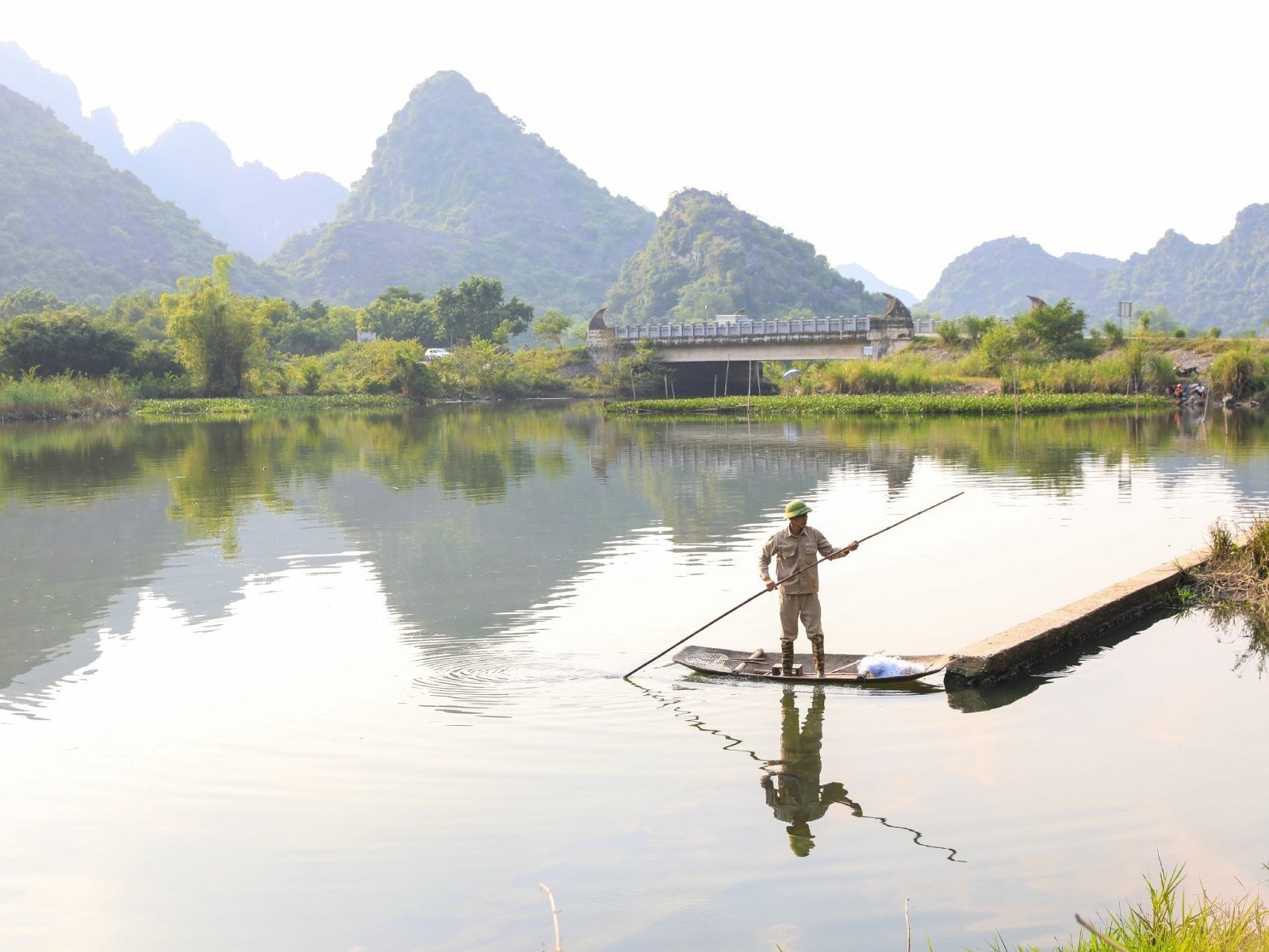 A fisherman Ninh Binh province 1ft - The Ultimate Ninh Binh Tour - Explore Mua Cave's Wonders With Our Expert Tour Guide