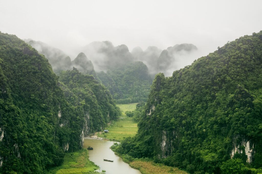 ninhbinhtour2 - The Ultimate Ninh Binh Tour - Explore Mua Cave's Wonders With Our Expert Tour Guide