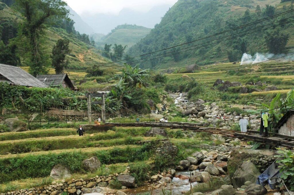 4fec3b1a 9e1a 4d4a 880d 2a0496f656a4 - Sapa Vietnam Attractions: Discover The Lush Landscapes & Cultural Treasures Of Must-Visit Sights