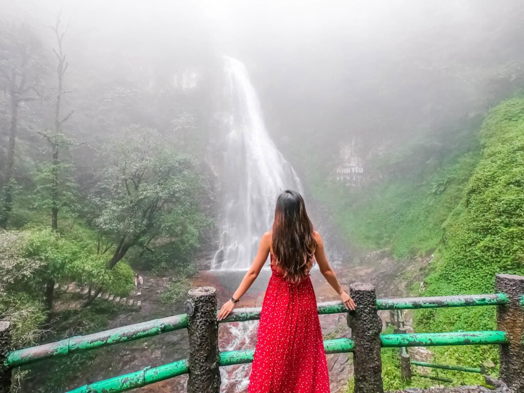 love waterfall sapa vietnam alexisjetsets 6 e1573707464196 - Best Hikes in Sapa: A Guide to Trekking Paradise