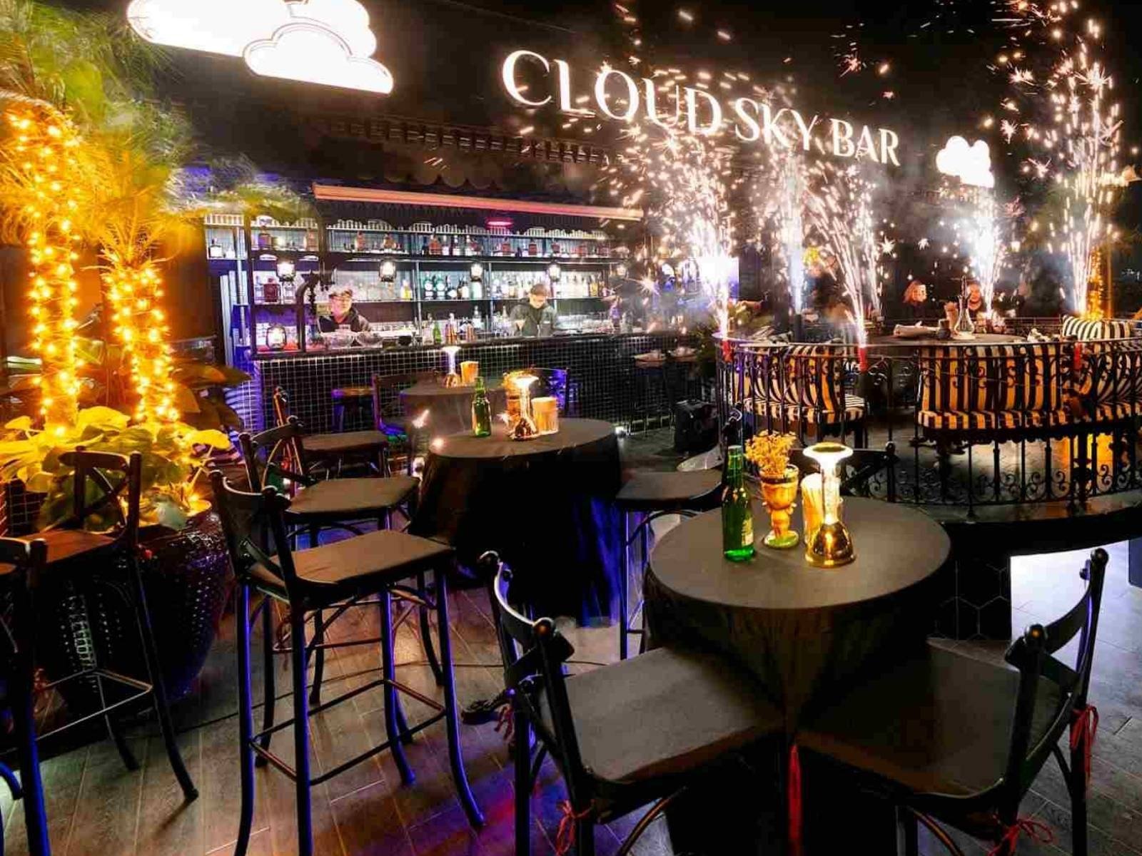 Cloud Sky Bar Hanoi