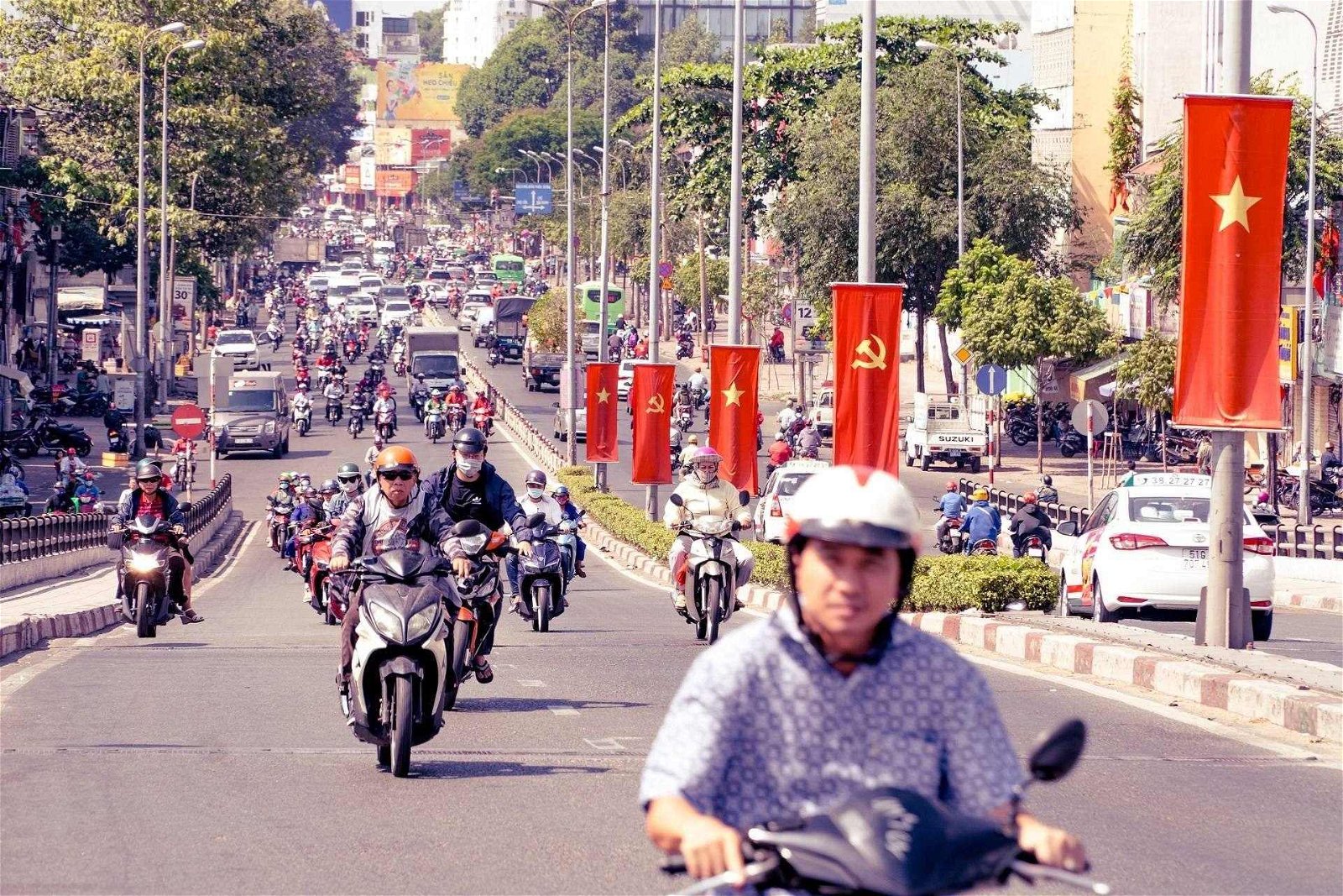 Motorbike Vietnam 1 - Central Vietnam