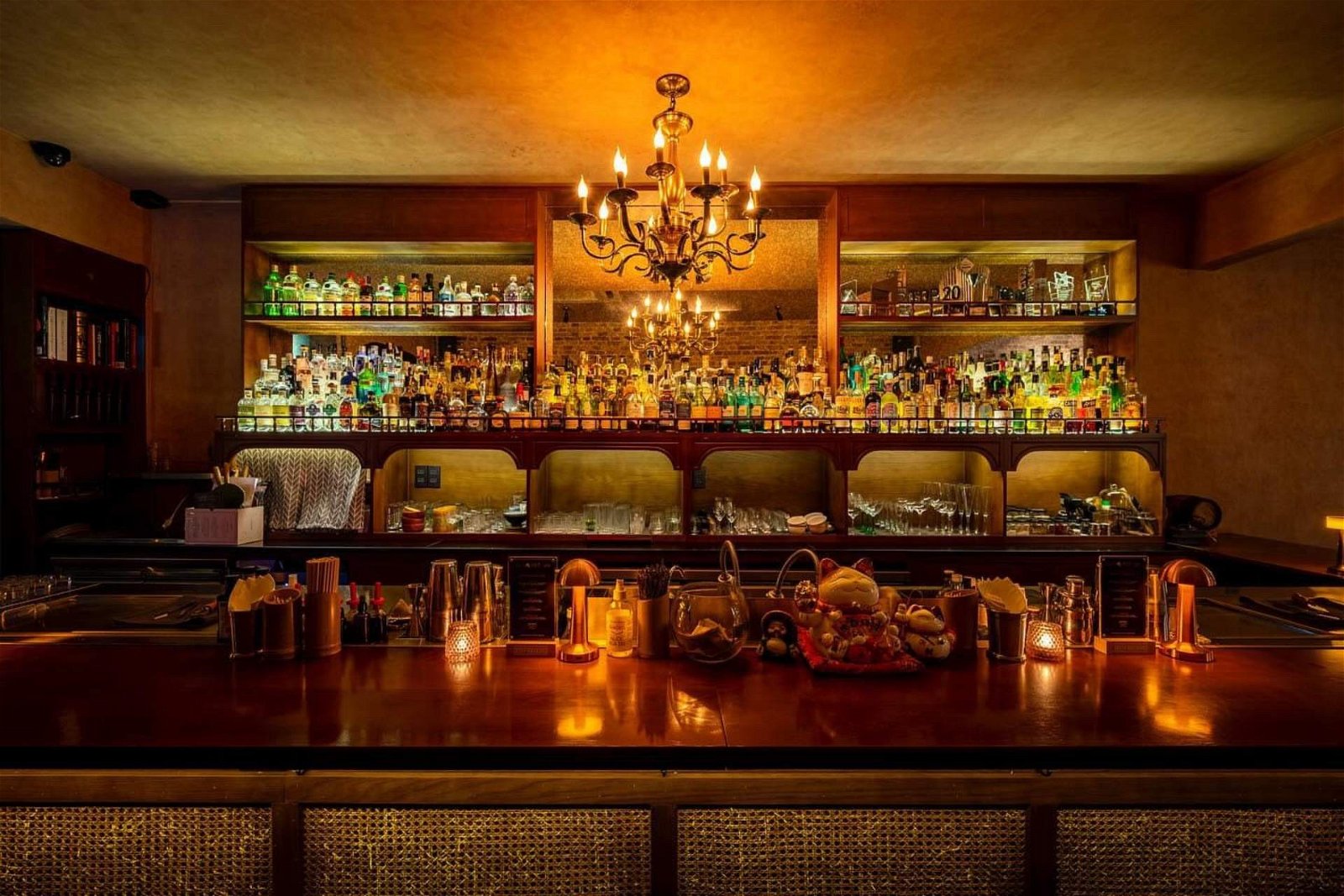 cocktail bars in saigon